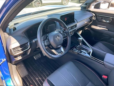 Used 2025 Acura ADX A-Spec image 15