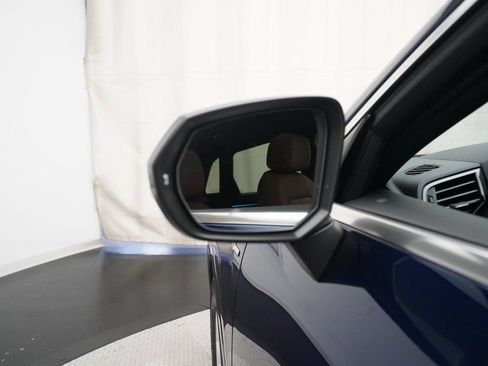 Certified 2025 Audi Q3 2.0T Premium Plus w/ Premium Plus Package AWD/4WD image 26
