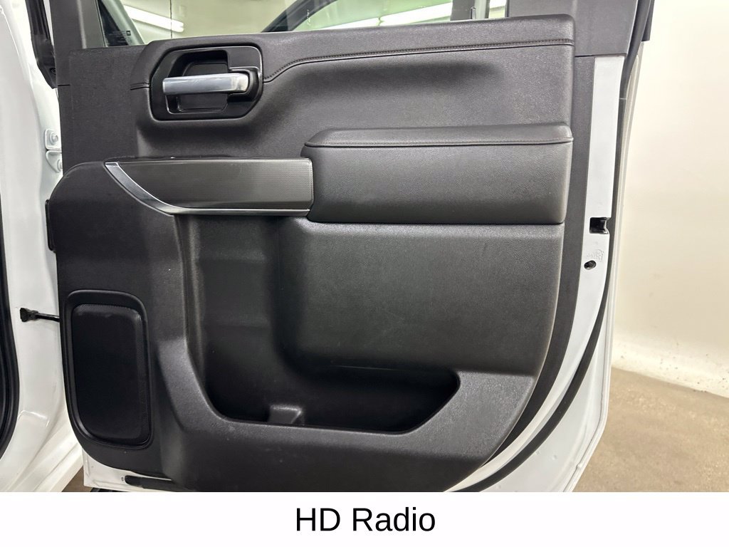 Used 2021 GMC Sierra 2500 AT4 w/ AT4 Premium Plus Package AWD/4WD image 26