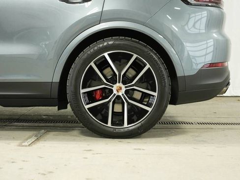 New 2026 Porsche Cayenne S image 45