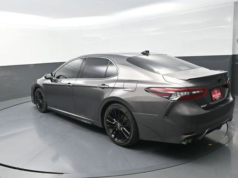 Used 2022 Toyota Camry XSE image 22