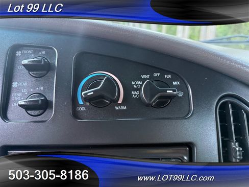 Used 2000 Ford E-350 and Econoline 350 Extended Super Duty image 33