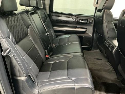 Used 2018 Toyota Tundra Platinum image 19