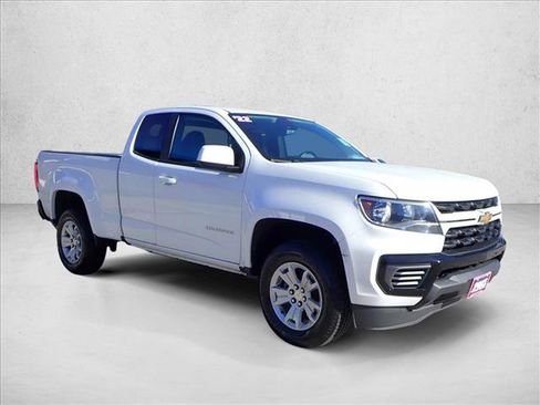 Used 2022 Chevrolet Colorado LT w/ Fleet Safety Package image 6