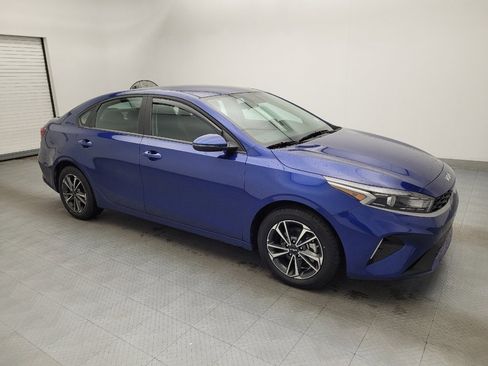 Used 2024 Kia Forte LXS w/ LXS Technology Package image 11