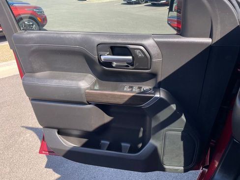 Used 2020 Chevrolet Silverado 1500 LT w/ Texas Edition image 18