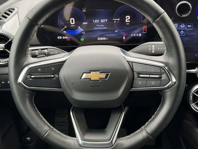 Used 2024 Chevrolet Blazer EV LT AWD/4WD image 18