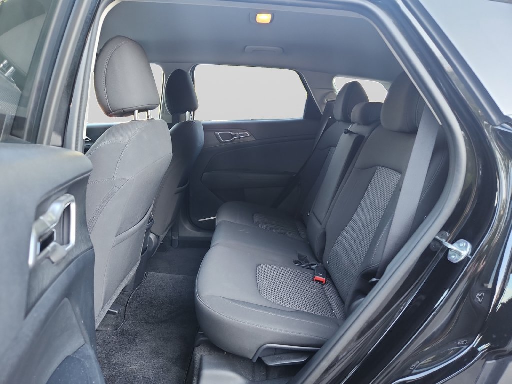 Certified 2023 Kia Sportage LX AWD/4WD image 16
