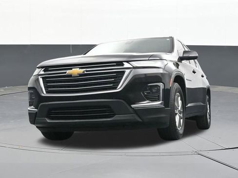 Used 2023 Chevrolet Traverse LT image 54