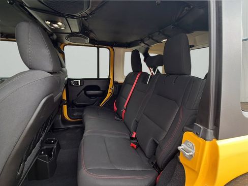 Used 2020 Jeep Wrangler Unlimited Rubicon w/ Quick Order Package 28Y Recon AWD/4WD image 15