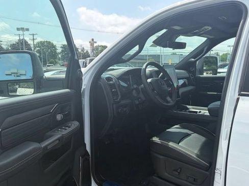 New 2026 RAM 2500 Limited AWD/4WD image 15