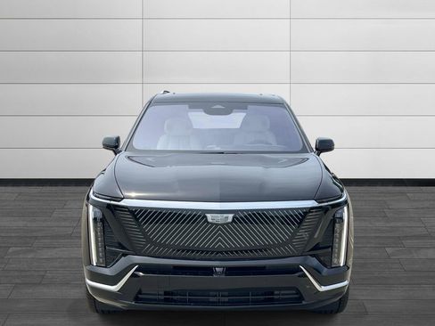 New 2026 Cadillac Vistiq Luxury AWD/4WD image 8