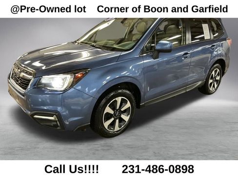 Used 2017 Subaru Forester 2.5i Limited image 1