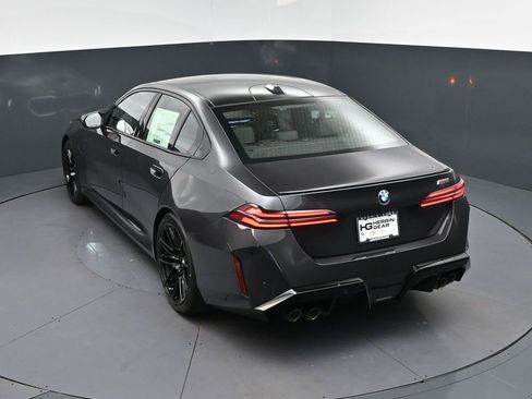 New 2026 BMW M5 w/ Executive Package AWD/4WD image 34