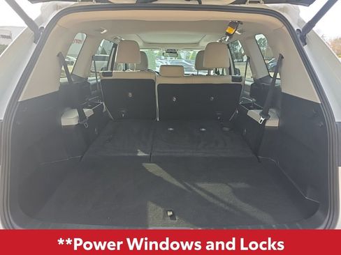 Used 2024 Toyota Grand Highlander XLE image 16