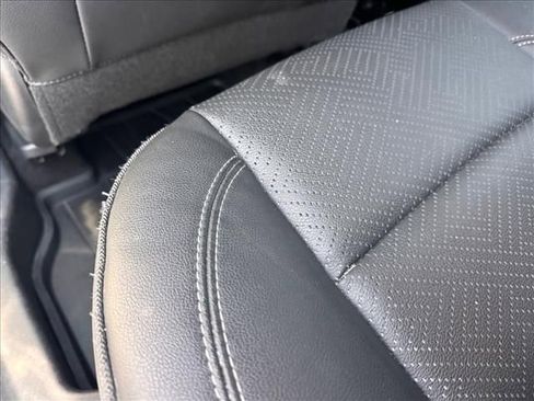 Certified 2022 Buick Encore GX Essence w/ Experience Buick Package image 18