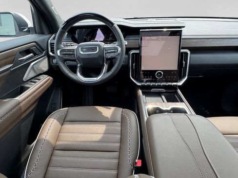 New 2026 GMC Acadia Denali Ultimate AWD/4WD image 17