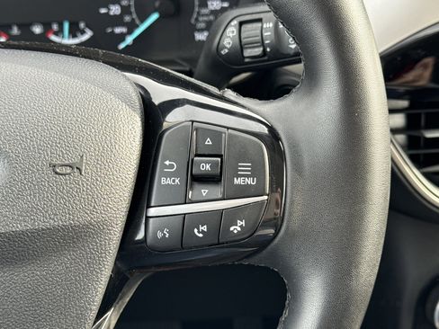 Used 2022 Ford Escape SE w/ SE Sport Appearance Package image 14