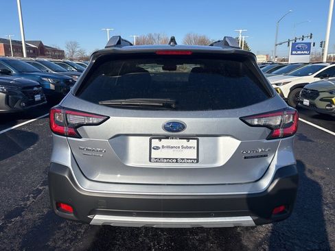 New 2025 Subaru Outback Touring XT image 7