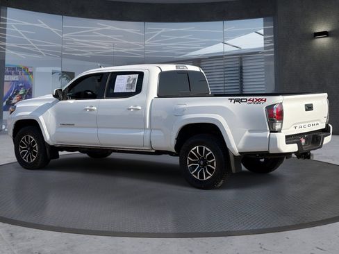 Used 2023 Toyota Tacoma TRD Sport AWD/4WD image 4