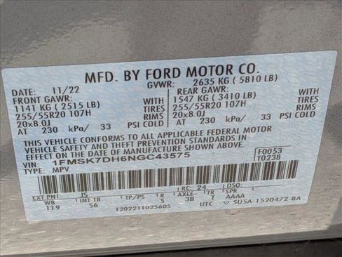 Used 2022 Ford Explorer XLT w/ Equipment Group 202A image 15