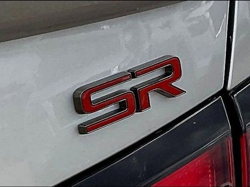 New 2025 Nissan Versa SR w/ Trunk Package image 9