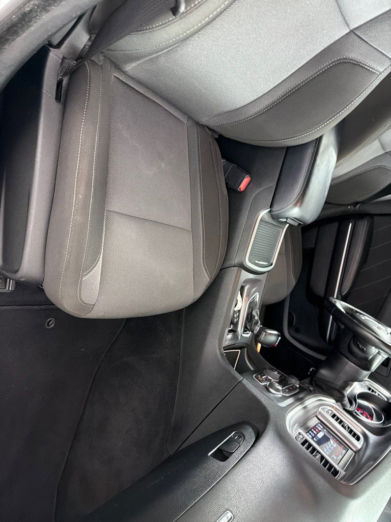Used 2022 Dodge Charger SXT RWD image 21