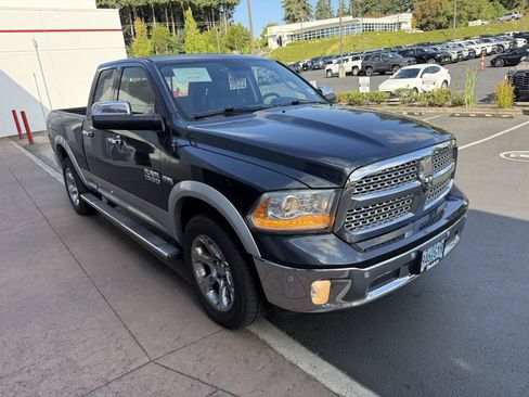 Used 2014 RAM 1500 Laramie w/ Convenience Group AWD/4WD image 6