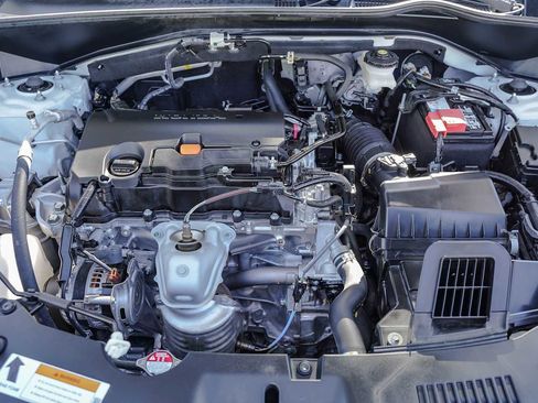 Used 2023 Honda HR-V LX image 26