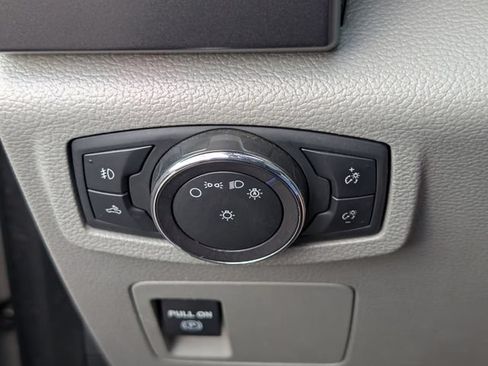 Used 2019 Ford F150 XLT AWD/4WD image 21
