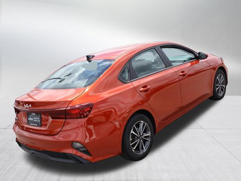 Used 2023 Kia Forte LXS FWD image 6