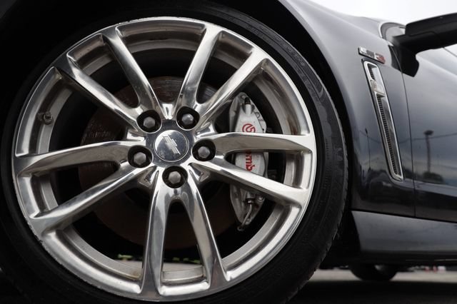 Used 2015 Chevrolet SS RWD image 31