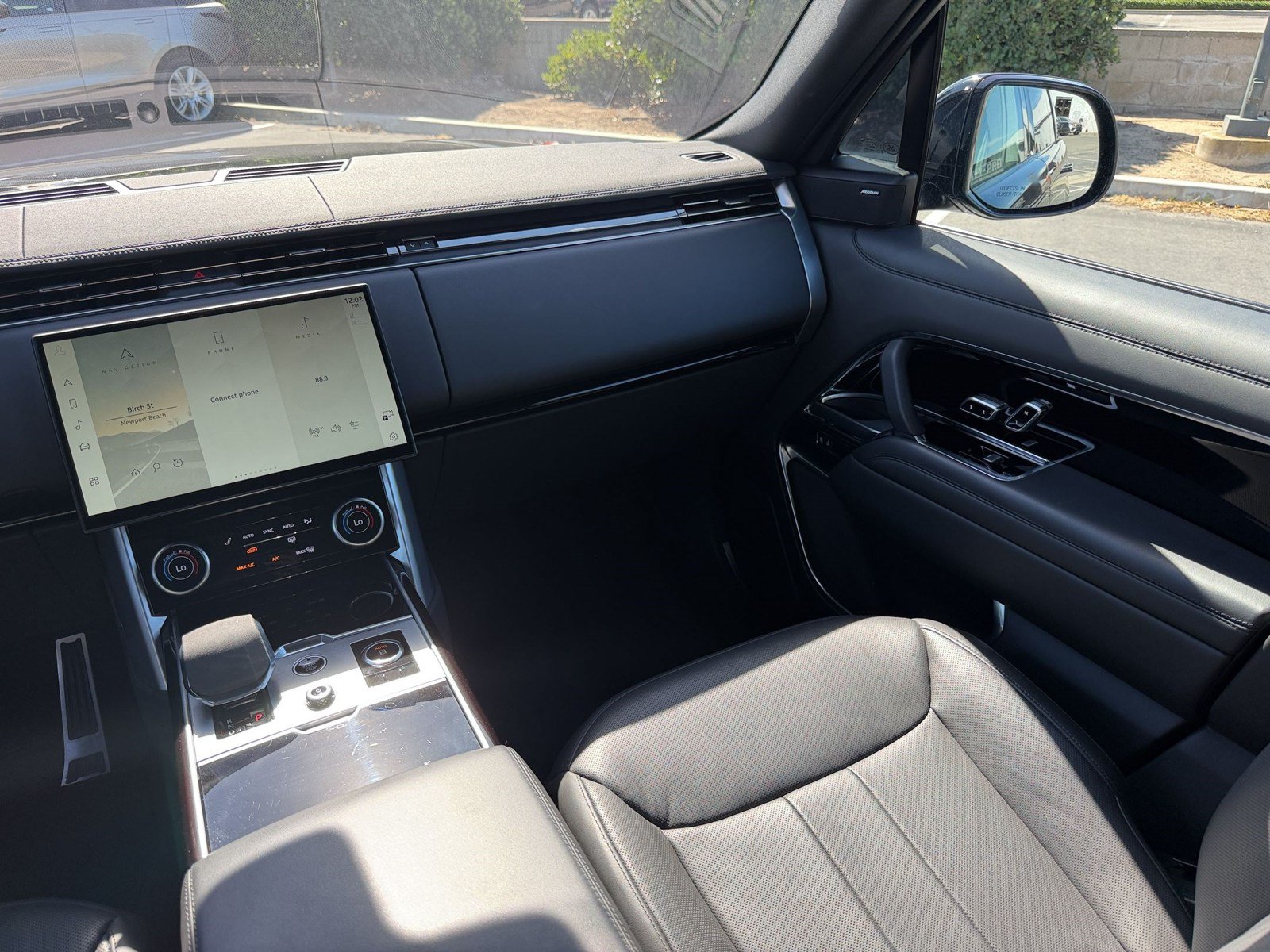 Used 2023 Land Rover Range Rover SE AWD/4WD image 30