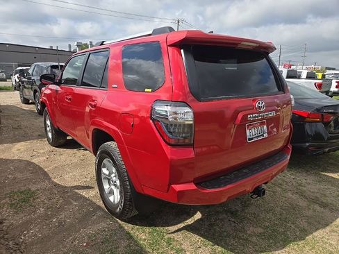 Used 2024 Toyota 4Runner SR5 image 2