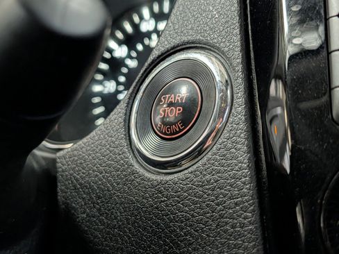 Used 2019 Nissan Rogue Sport SV image 21