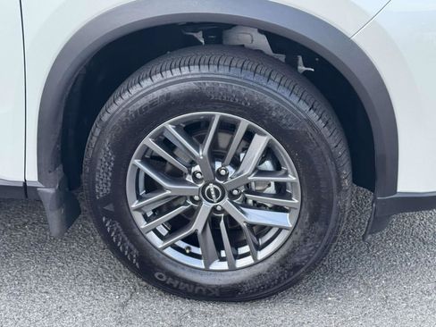 Used 2025 Nissan Rogue S image 6