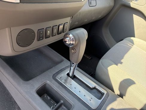 Used 2019 Nissan Frontier SV w/ Value Truck Package image 12