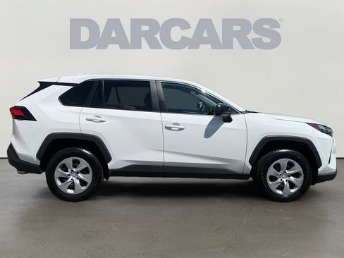 Used 2025 Toyota RAV4 LE AWD/4WD image 8