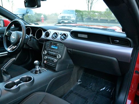 Used 2017 Ford Mustang GT w/ Interior & Wheel Package image 36