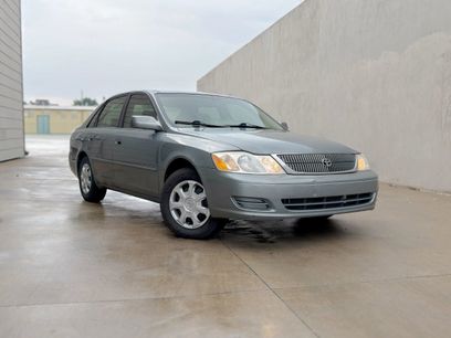 Used 2001 Toyota Avalon XL