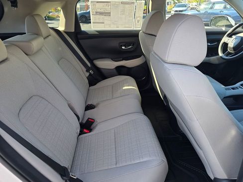 New 2026 Honda HR-V LX image 7