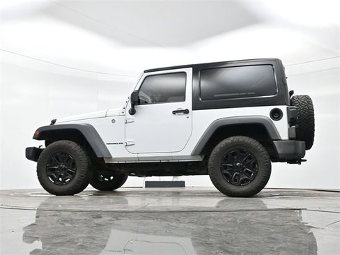 Used 2017 Jeep Wrangler Sport image 12