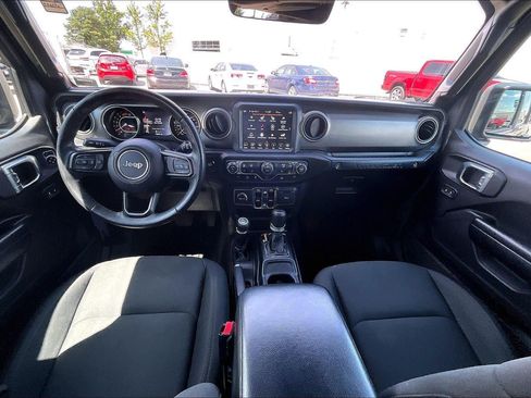 Used 2021 Jeep Wrangler Unlimited Sport w/ Sun And Sound Package AWD/4WD image 14