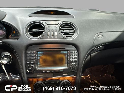 Used 2007 Mercedes-Benz SL 550 w/ Premium Pkg I image 24