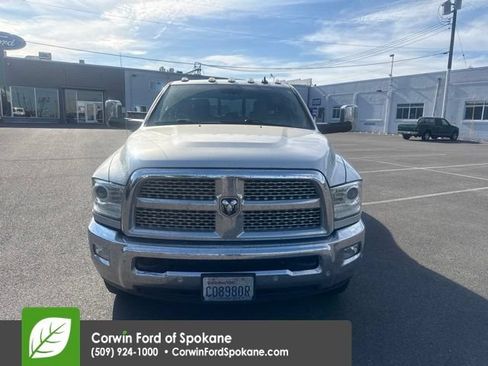 Used 2018 RAM 3500 Laramie w/ Cold Weather Group AWD/4WD image 2