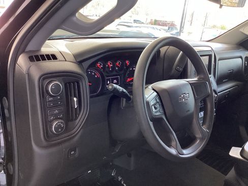 Used 2025 Chevrolet Silverado 1500 Custom Trail Boss image 9