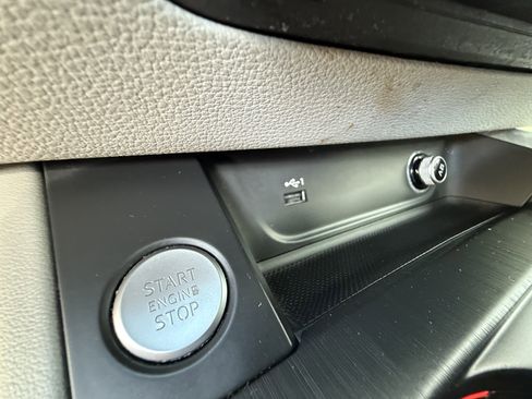 Used 2018 Audi A5 2.0T Prestige image 39