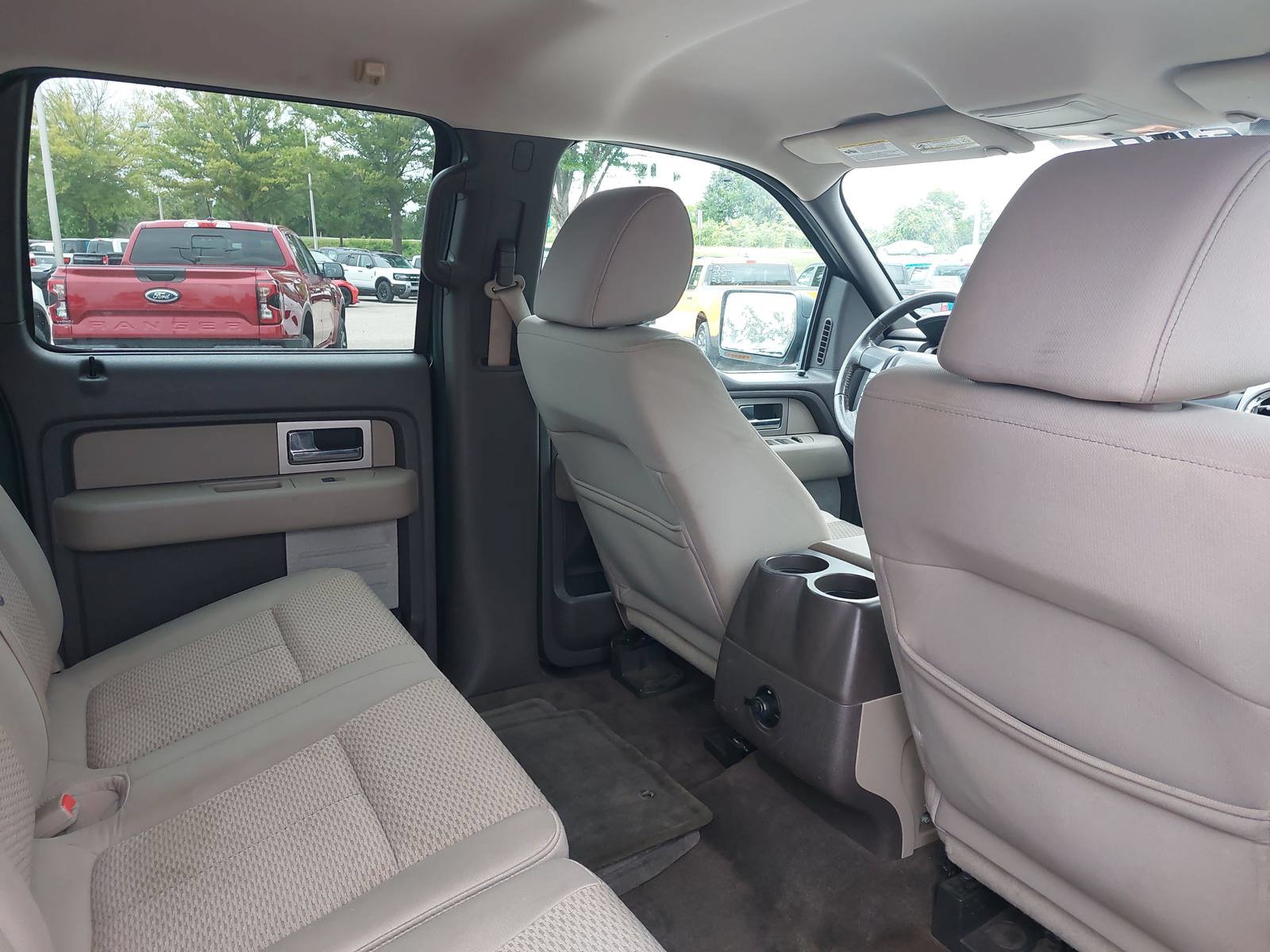 Used 2010 Ford F150 XLT AWD/4WD image 11