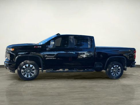 Certified 2025 Chevrolet Silverado 2500 Custom w/ Custom Value Package image 3