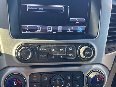 Used 2017 GMC Yukon SLT w/ Premium Edition image 13